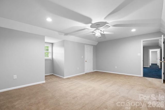 2025 34th Avenue Drive NE, Hickory, NC 28601
