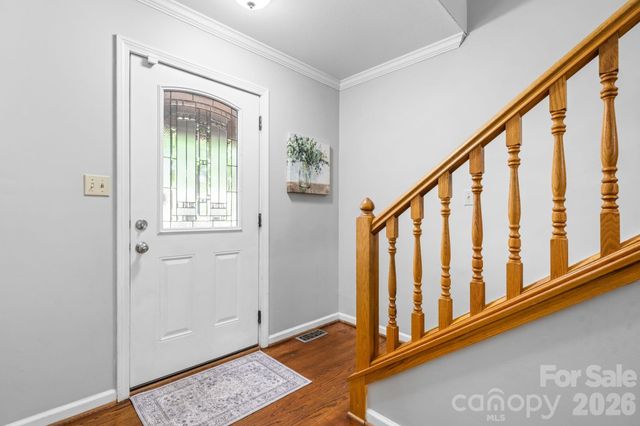 2025 34th Avenue Drive NE, Hickory, NC 28601