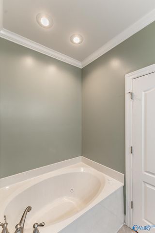 497 Wade Road, Owens Cross Roads, AL 35763