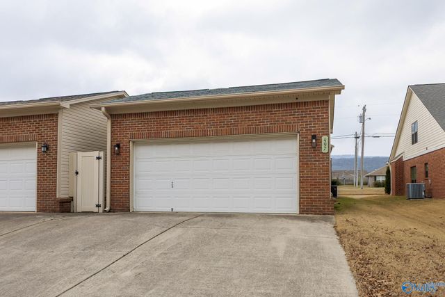 497 Wade Road, Owens Cross Roads, AL 35763