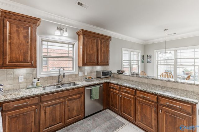 497 Wade Road, Owens Cross Roads, AL 35763