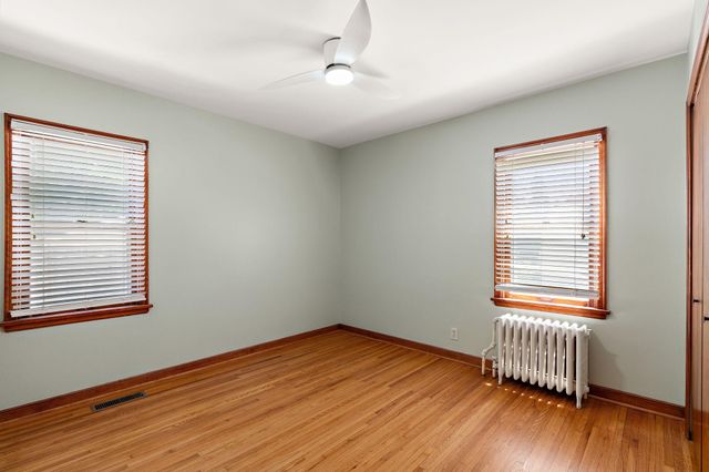 1746 Holton Street, Falcon Heights, MN 55113