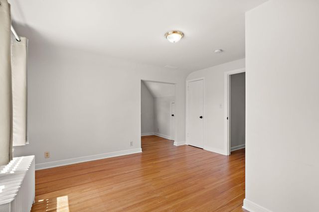 1746 Holton Street, Falcon Heights, MN 55113