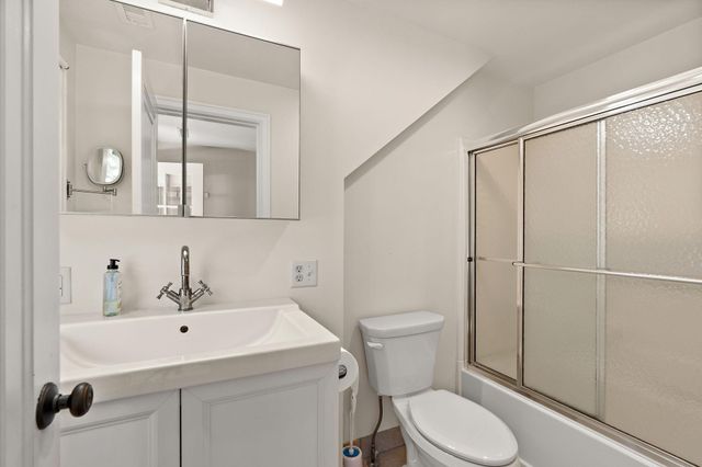 1746 Holton Street, Falcon Heights, MN 55113