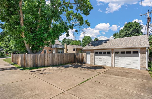 1746 Holton Street, Falcon Heights, MN 55113