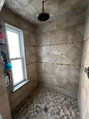 15 Wright St, Gardner, MA 01440