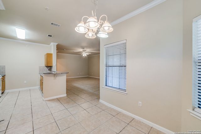 6160 Eckhert Rd Apt 606, San Antonio, TX 78240