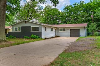 1653 Montana, El Dorado, KS 67042