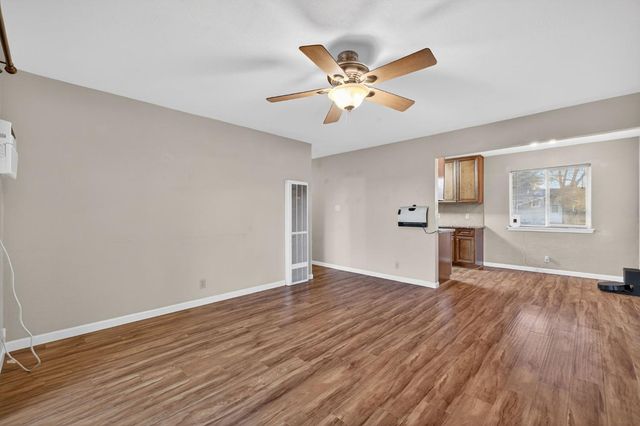 8631 Posadera Ave, Orangevale, CA 95662