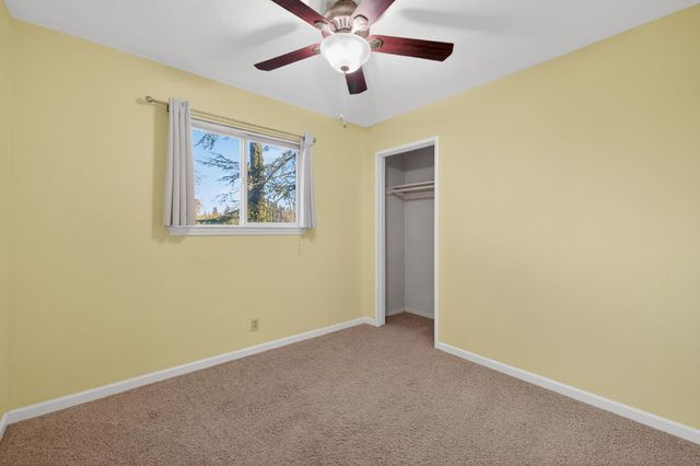 8631 Posadera Ave, Orangevale, CA 95662