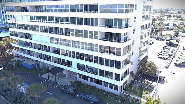 345 N Fort Lauderdale Beach Blvd 202, Fort Lauderdale, FL 33304