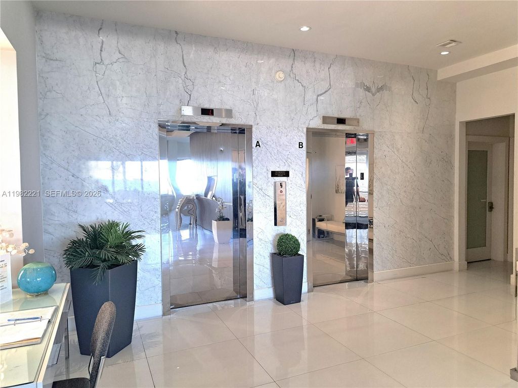 Image 29 of property listing at 345 N Fort Lauderdale Beach Blvd 202, Fort Lauderdale, FL 33304