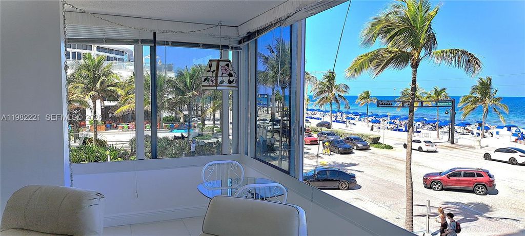 Image 40 of property listing at 345 N Fort Lauderdale Beach Blvd 202, Fort Lauderdale, FL 33304