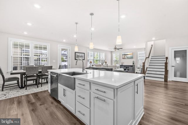 15503 TWIN RIVER CIR, Bowie, MD 20716