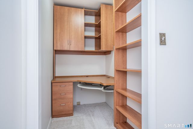 779 Prospect Avenue B14, West Hartford, CT 06105