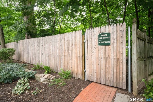 779 Prospect Avenue B14, West Hartford, CT 06105