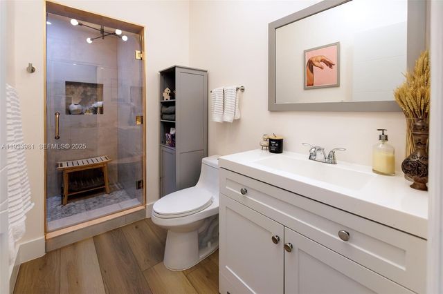 734 NW 75th St, Miami, FL 33150