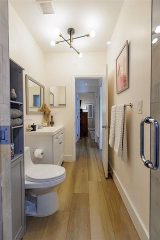 734 NW 75th St, Miami, FL 33150