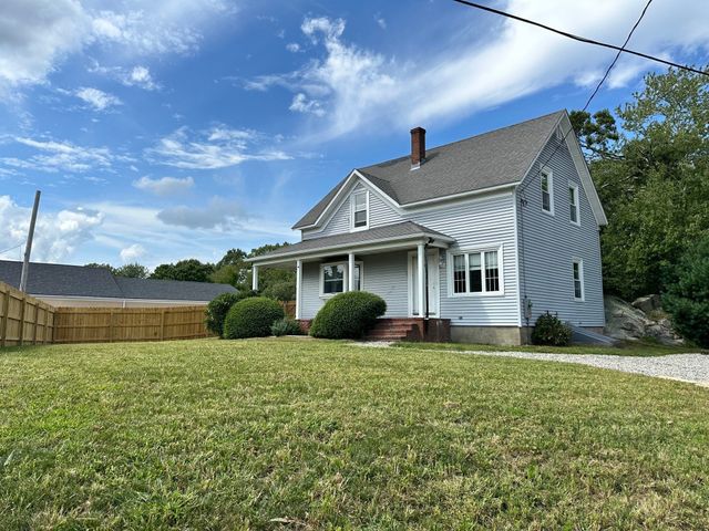 202 N Quarry St, Dartmouth, MA 02747