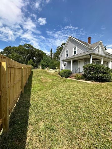 202 N Quarry St, Dartmouth, MA 02747