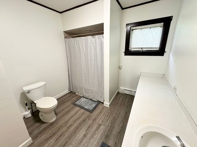 202 N Quarry St, Dartmouth, MA 02747