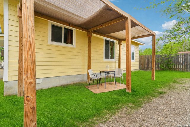 12702 Middle Lane, San Antonio, TX 78217