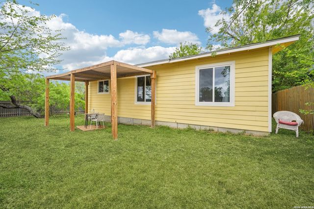 12702 Middle Lane, San Antonio, TX 78217