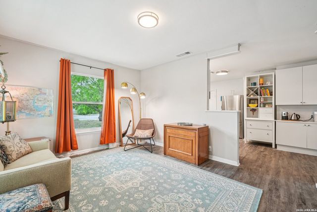 12702 Middle Lane, San Antonio, TX 78217