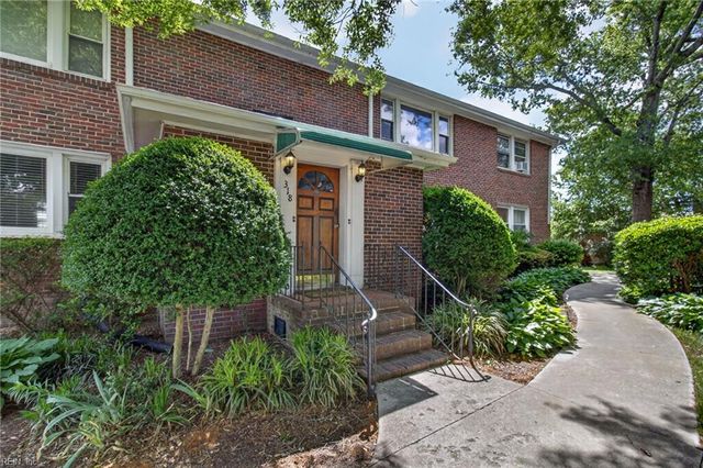 318 24th St Apt 2, Virginia Beach, VA 23451