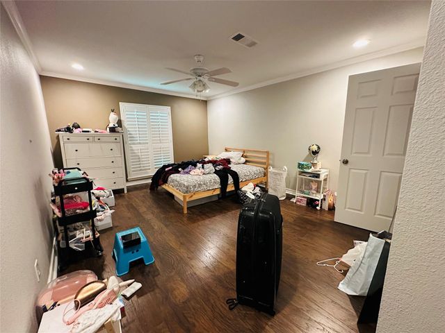 4808 Palmetto Street, Bellaire, TX 77401