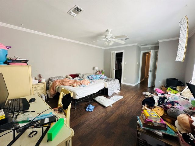 4808 Palmetto Street, Bellaire, TX 77401