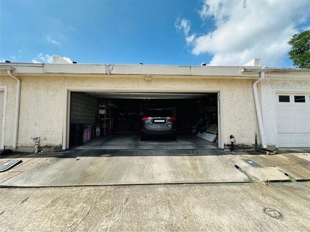 4808 Palmetto Street, Bellaire, TX 77401