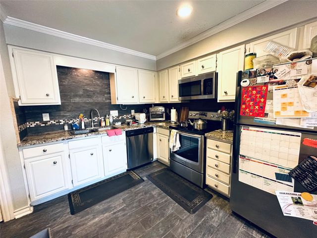 4808 Palmetto Street, Bellaire, TX 77401