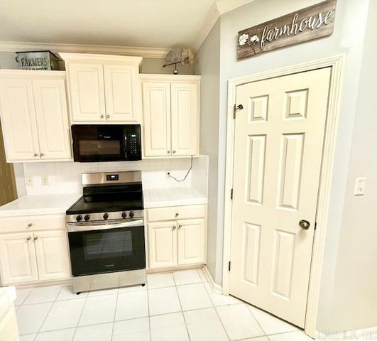 51 Ouachita Drive, Maumelle, AR 72113