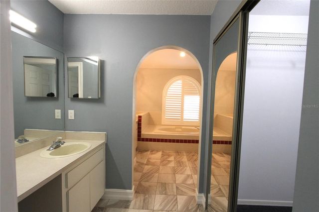 1414 NORWICK DRIVE, Lutz, FL 33559