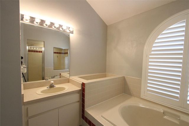 1414 NORWICK DRIVE, Lutz, FL 33559