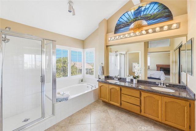 2000 Citrus Wood Lane, Riverside, CA 92503