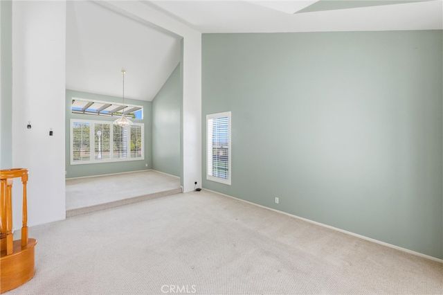 2000 Citrus Wood Lane, Riverside, CA 92503