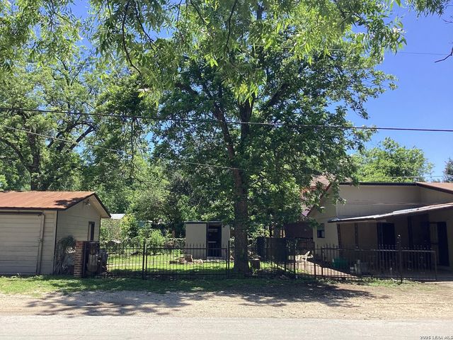 151 Benita st, San Antonio, TX 78210