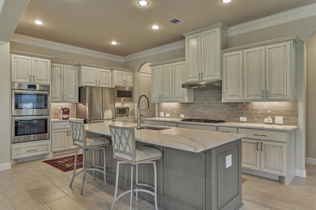 122 Coral Bells Court, Conroe, TX 77304