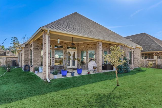 122 Coral Bells Court, Conroe, TX 77304