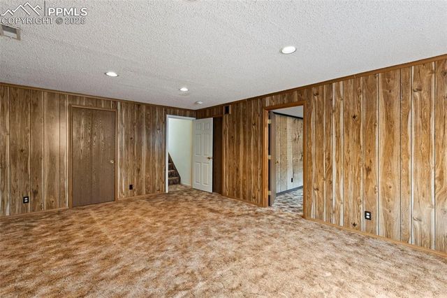 2113 Roundtop Court, Colorado Springs, CO 80918