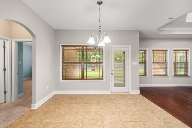26 Carriage Parke Dr., Purvis, MS 39475