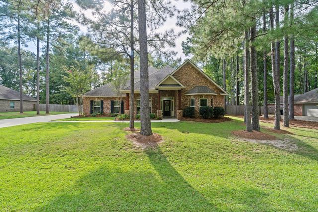 26 Carriage Parke Dr., Purvis, MS 39475