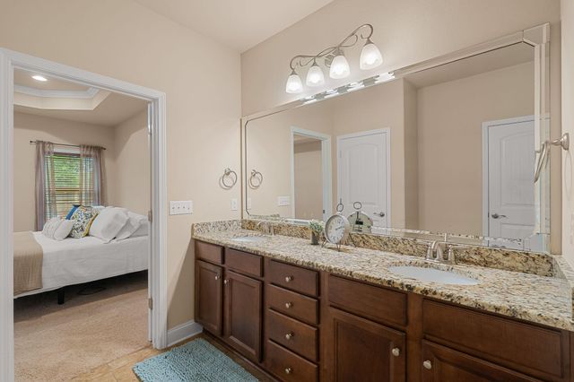 26 Carriage Parke Dr., Purvis, MS 39475