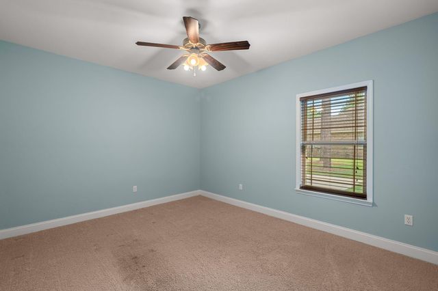 26 Carriage Parke Dr., Purvis, MS 39475