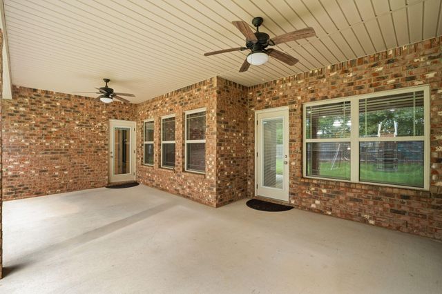 26 Carriage Parke Dr., Purvis, MS 39475