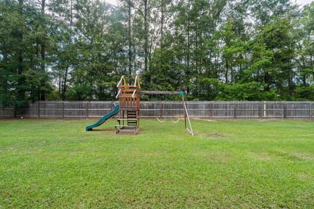 26 Carriage Parke Dr., Purvis, MS 39475