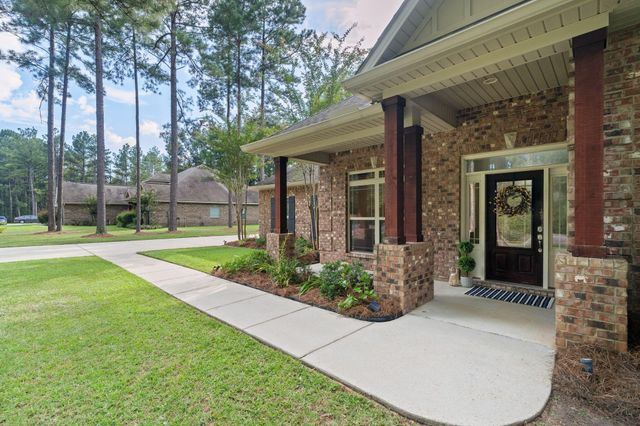 26 Carriage Parke Dr., Purvis, MS 39475