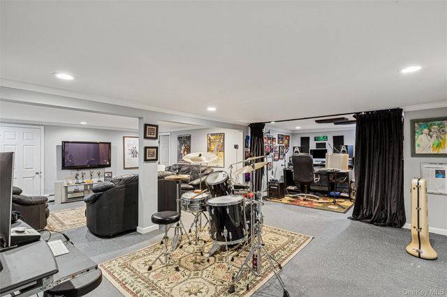 9 Almike Drive, Centereach, NY 11720